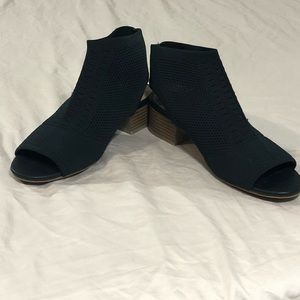 Steve Madden Kids Jevers Girl's Shoes Black Size 4